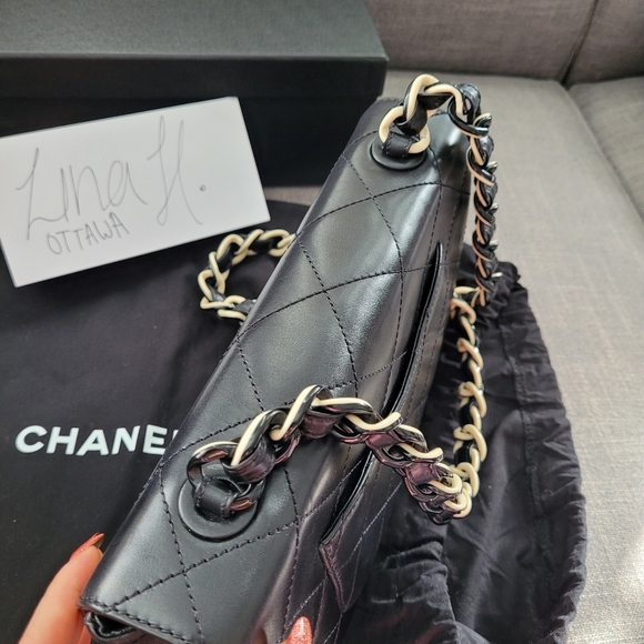 Chanel Medium Single Flap Limited Edition - Picture 6 of 15